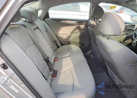 2011 Hyundai Sonata Hybrid z USA, uszkodzony, nr VIN KMHEC4A45BA005743